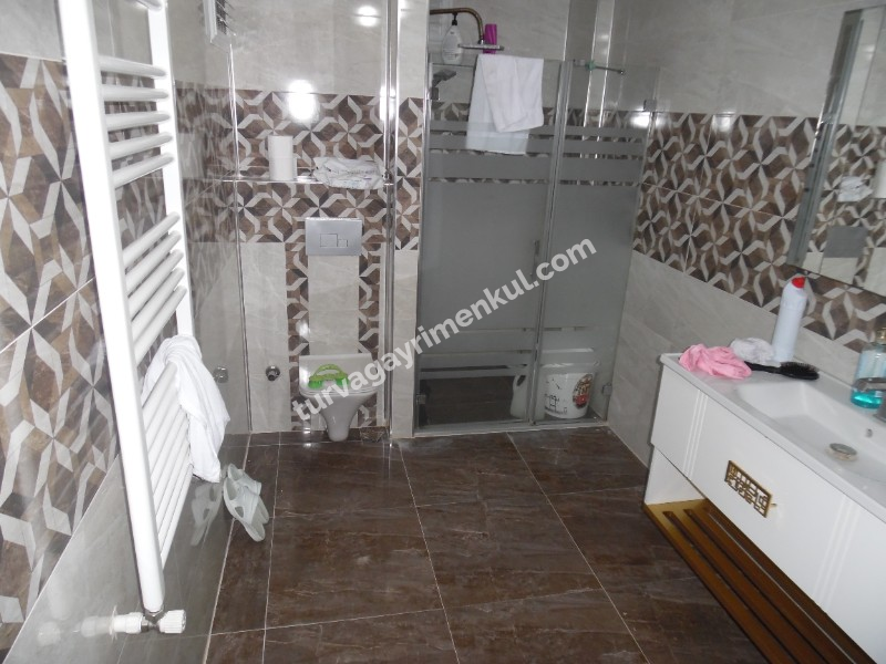 ÇORLU İMAM HATİP ORTA OKULU YAKININDA SATILIK DAİRE 