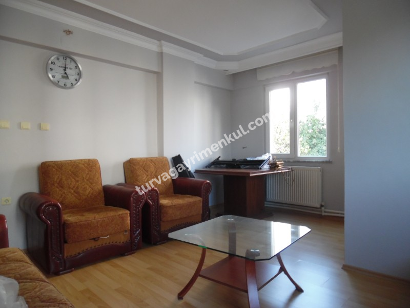 ÇORLU İMAM HATİP ORTA OKULU YAKININDA SATILIK DAİRE 