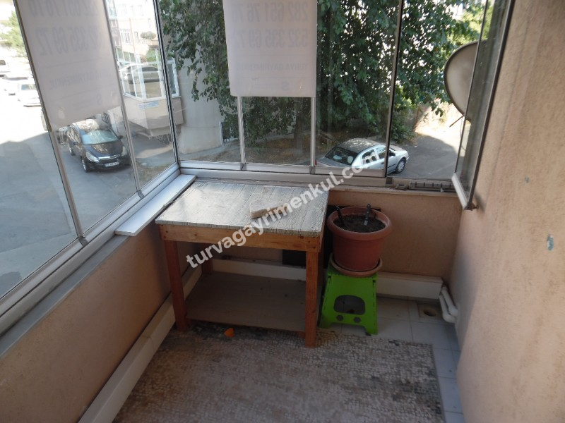 ÇORLU İMAM HATİP ORTA OKULU YAKININDA SATILIK DAİRE 