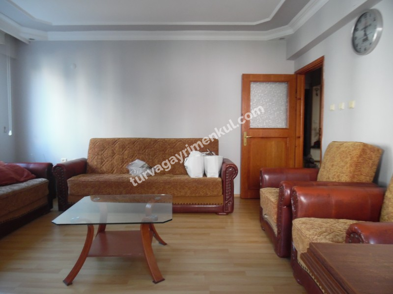 ÇORLU İMAM HATİP ORTA OKULU YAKININDA SATILIK DAİRE 
