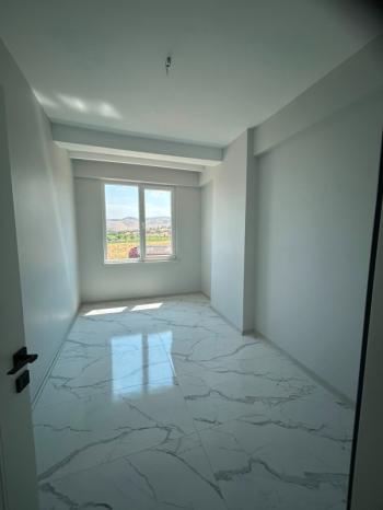 * AFYON ÜÇOK EMLAKTAN KANLICA MAH 2+1 82M² TEMİZ BAKIMLI SATILIK DAİRE *
