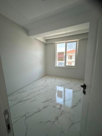 * AFYON ÜÇOK EMLAKTAN KANLICA MAH 2+1 82M² TEMİZ BAKIMLI SATILIK DAİRE *
