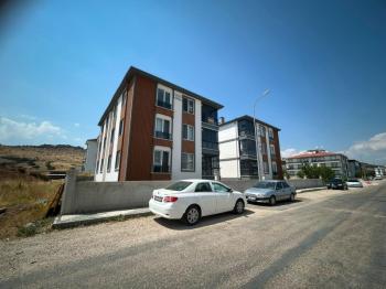 * AFYON ÜÇOK EMLAKTAN KANLICA MAH 2+1 82M² TEMİZ BAKIMLI SATILIK DAİRE *