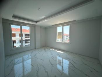 * AFYON ÜÇOK EMLAKTAN KANLICA MAH 2+1 82M² TEMİZ BAKIMLI SATILIK DAİRE *