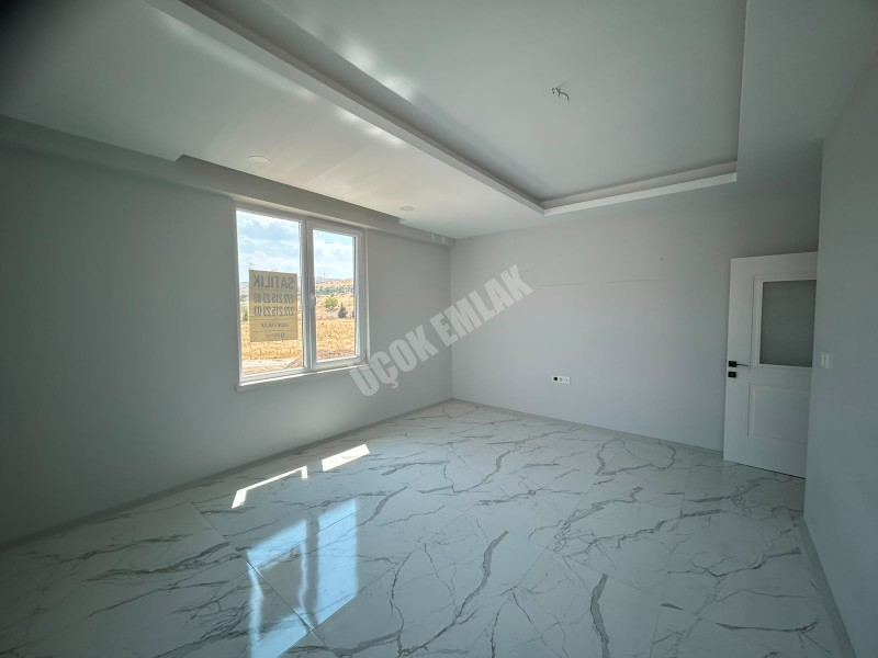 * AFYON ÜÇOK EMLAKTAN KANLICA MAH 2+1 82M² TEMİZ BAKIMLI SATILIK DAİRE *