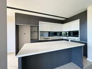 GÜZEL LIFE SİTESİ SATILIK EŞYASIZ 3+1 DAİRE OBA ALANYA ANTALYA