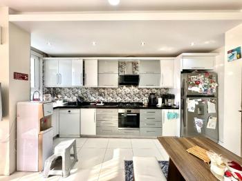 OBA TOPRAK KÖŞK APT. SATILIK EŞYASIZ 3+1 DAİRE OBA ALANYA ANTALYA