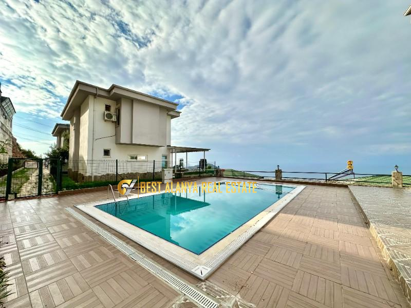 ALANYA BEKTAŞ MAHALLESİ SATILIK FULL EŞYALI 3+1 MÜSTAKİL VİLLA DENİZ MANZARALI