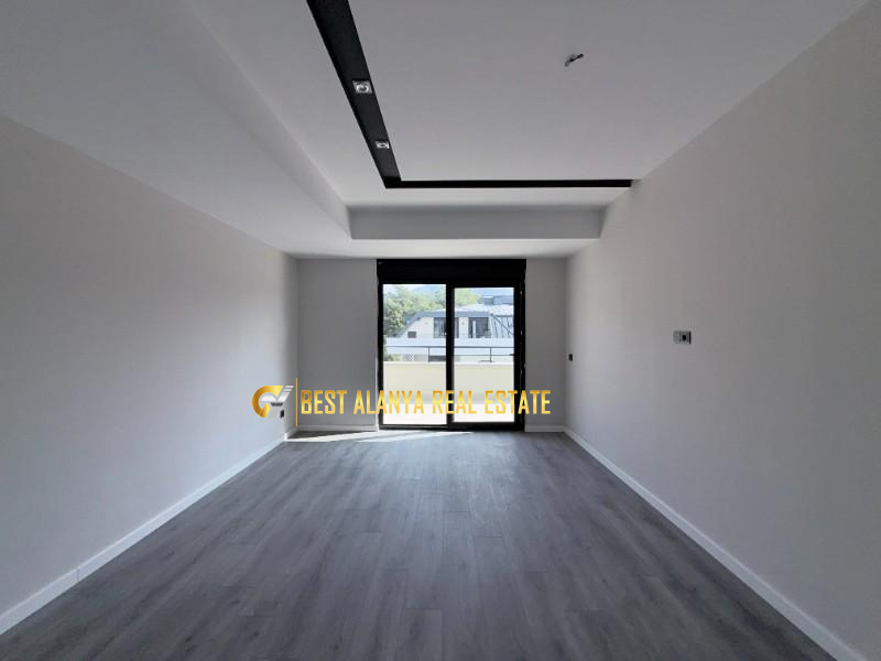 GÜZELLIFE PREMIUM SATILIK EŞYASIZ 5+1 DAİRE