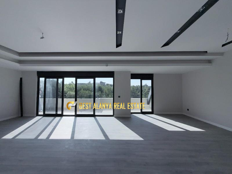 GÜZELLIFE PREMIUM SATILIK EŞYASIZ 5+1 DAİRE