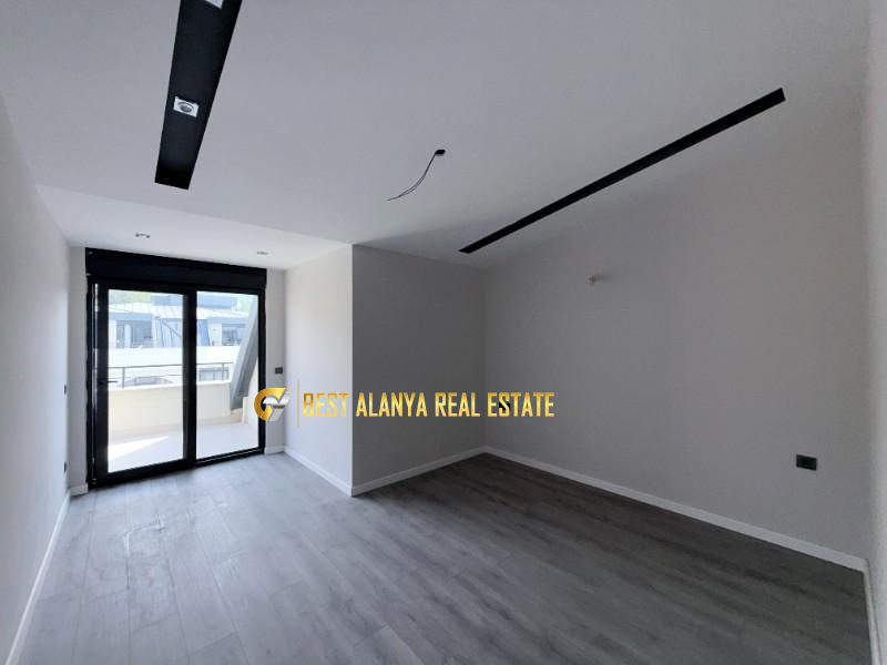 GÜZELLIFE PREMIUM SATILIK EŞYASIZ 5+1 DAİRE