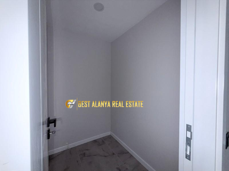 GÜZELLIFE PREMIUM SATILIK EŞYASIZ 5+1 DAİRE