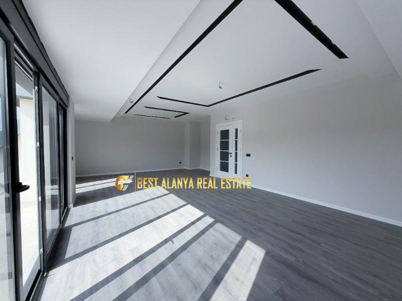 GÜZELLIFE PREMIUM SATILIK EŞYASIZ 5+1 DAİRE