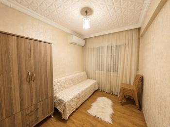 Didim Altınkum Sahile 2. Binada Eşyalı 2+1 Satılık Daire