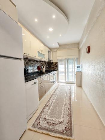 Didim Altınkum Sahile 2. Binada Eşyalı 2+1 Satılık Daire