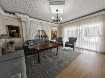 Didim Altınkum Sahile 2. Binada Eşyalı 2+1 Satılık Daire