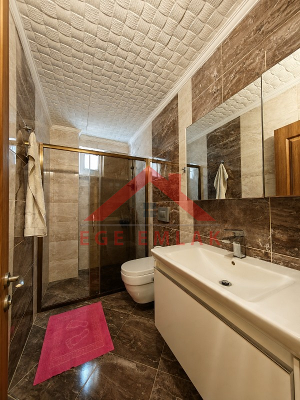 Didim Altınkum Sahile 2. Binada Eşyalı 2+1 Satılık Daire