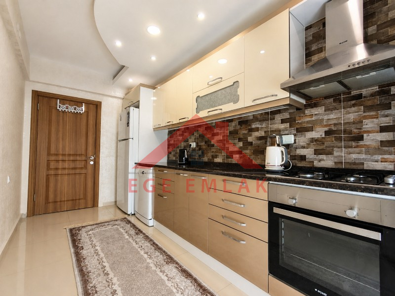 Didim Altınkum Sahile 2. Binada Eşyalı 2+1 Satılık Daire