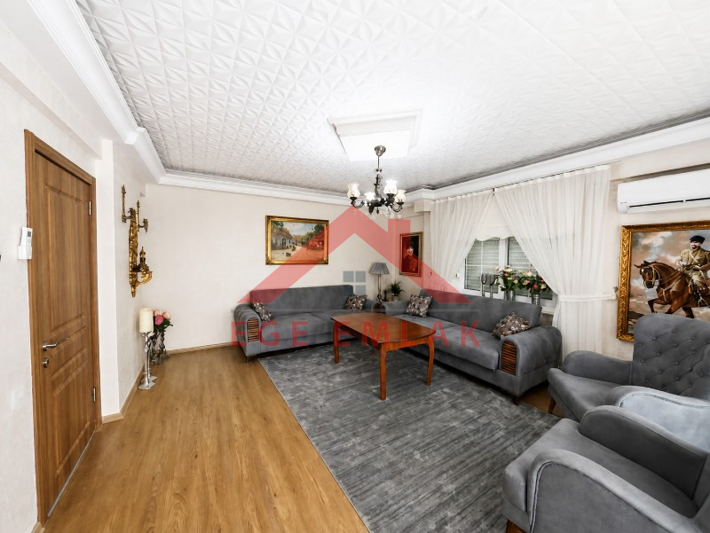 Didim Altınkum Sahile 2. Binada Eşyalı 2+1 Satılık Daire