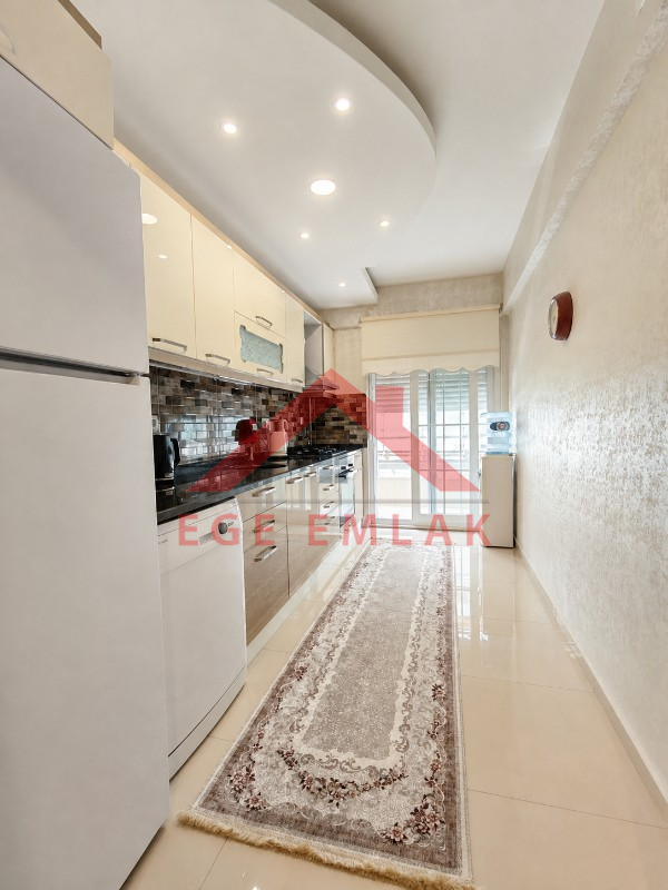 Didim Altınkum Sahile 2. Binada Eşyalı 2+1 Satılık Daire