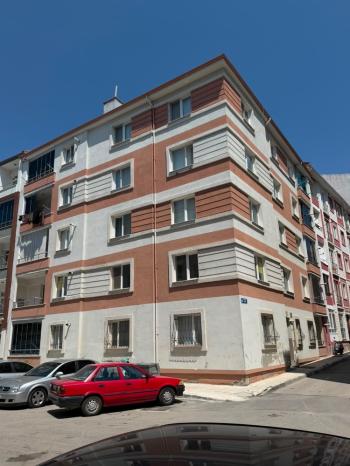 GÜVENAY - ÇORUM ULUKAVAK ABDİBEY CAMİİ İLERİSİ 3+1 ARA KAT DAİRE