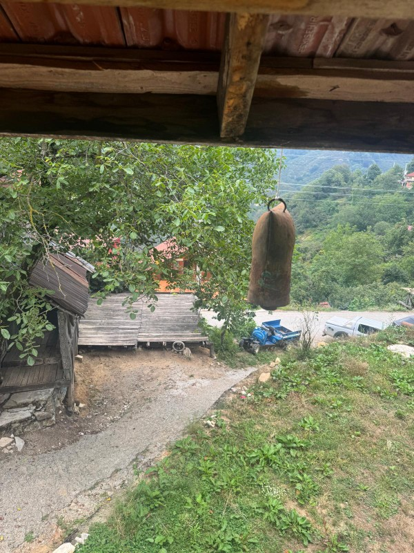 DÜZCE AKCAKOCA MÜSTAKİL EV TAPU SAHİBİ PERTA EMLAK ÜMİT TAHMAZ