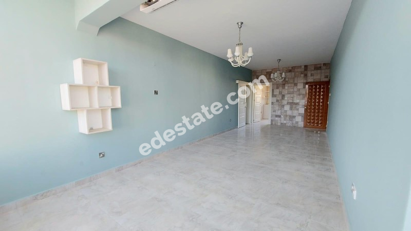 Lefkoşa Ortaköy 'de Ticari İzni Olan  3+1 SATILIK TÜRK MALI DAİRE