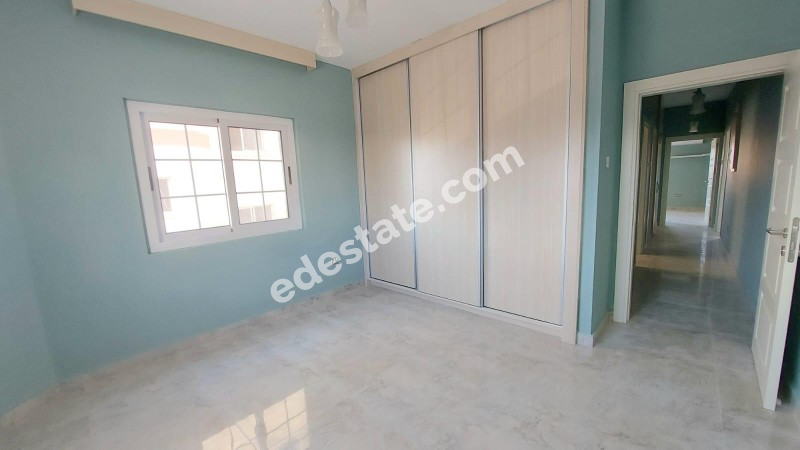 Lefkoşa Ortaköy 'de Ticari İzni Olan  3+1 SATILIK TÜRK MALI DAİRE