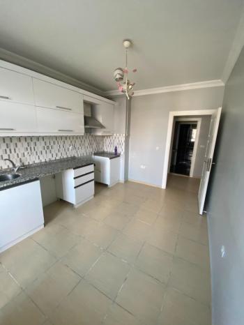 GÜVENAY - ÇORUM OSMANCIK YOLU UHUD CAMİ YANI SATILIK DAİRE