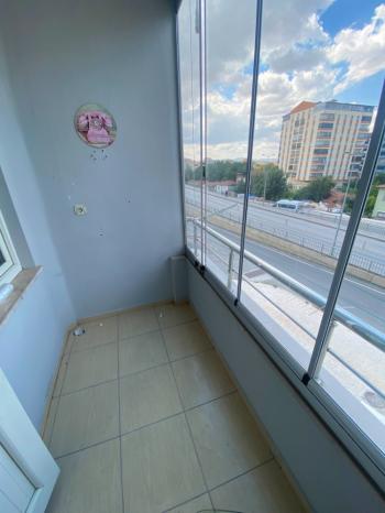 GÜVENAY - ÇORUM OSMANCIK YOLU UHUD CAMİ YANI SATILIK DAİRE