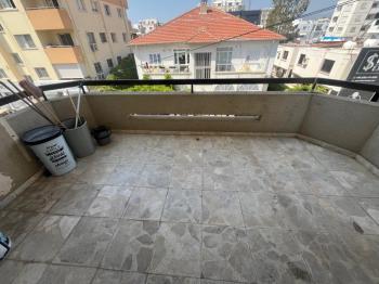K.ÇİFTLİK DEREBOYU CADDESİNDE EŞYASIZ KİRALIK DAİRE 