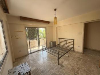 K.ÇİFTLİK DEREBOYU CADDESİNDE EŞYASIZ KİRALIK DAİRE 