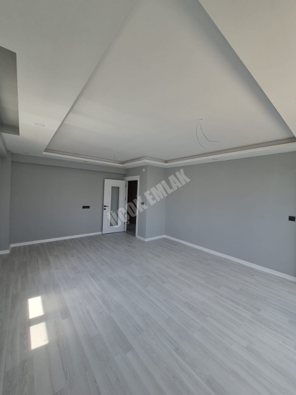 ⋆ AFYON ÜÇOK EMLAKTAN FATİH MAH 3+1 115M² SIFIR SATILIK DAİRE ⋆