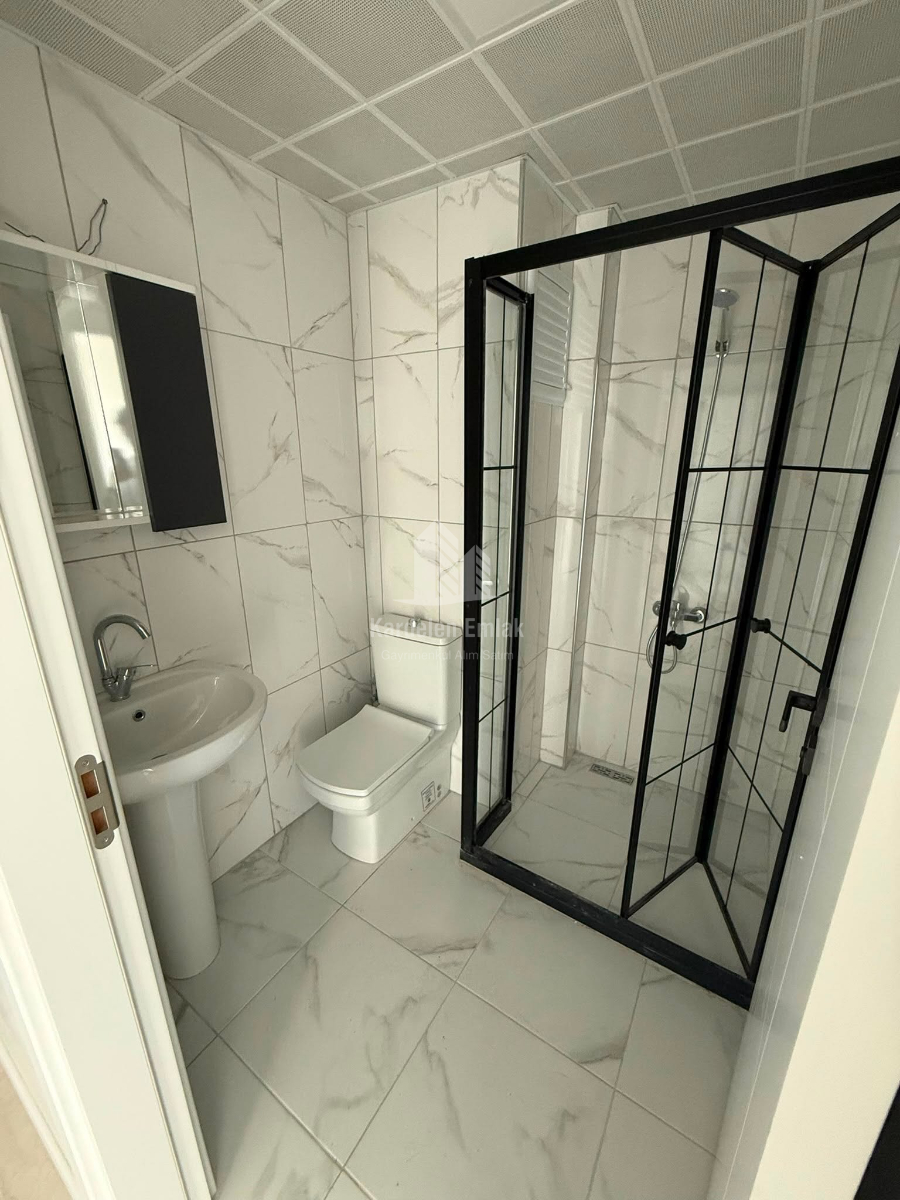 ÜNİVERSİTE BÖLGESİNDE SATILIK 1+1 DAİRE