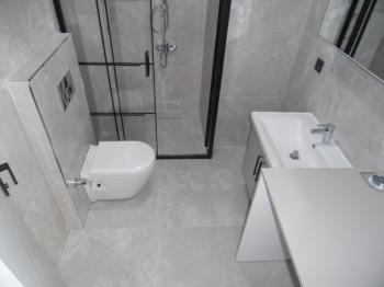 DEVLET HASTANESİ VE ADLİYE YAKININDA KİRALIK 1+1 DAİRE 