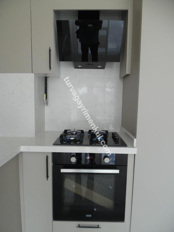 DEVLET HASTANESİ VE ADLİYE YAKININDA KİRALIK 1+1 DAİRE 