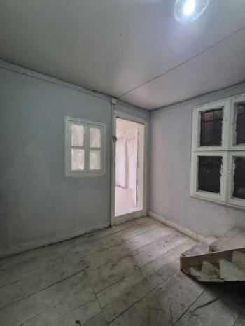* AFYON ÜÇOK EMLAKTAN BURMALI MAH 2+0 50M² TEMİZ BAKIMLI MÜSTAKİL EV *