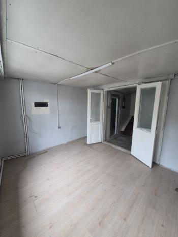 * AFYON ÜÇOK EMLAKTAN BURMALI MAH 2+0 50M² TEMİZ BAKIMLI MÜSTAKİL EV *