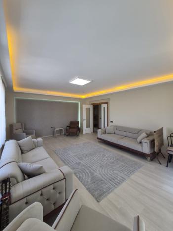 * AFYON ÜÇOK EMLAKTAN UYDUKENT SELÇUKLU MAH 3+1 140M² ASANSÖRLÜ SATILIK DAİRE *
