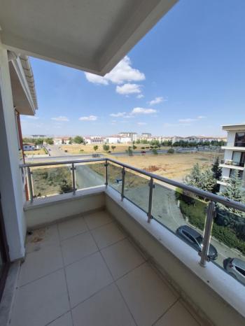 * AFYON ÜÇOK EMLAKTAN UYDUKENT SELÇUKLU MAH 3+1 140M² ASANSÖRLÜ SATILIK DAİRE *