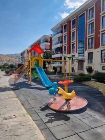 * AFYON ÜÇOK EMLAKTAN UYDUKENT SELÇUKLU MAH 3+1 140M² ASANSÖRLÜ SATILIK DAİRE *