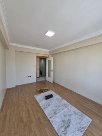 * AFYON ÜÇOK EMLAKTAN UYDUKENT SELÇUKLU MAH 3+1 140M² ASANSÖRLÜ SATILIK DAİRE *