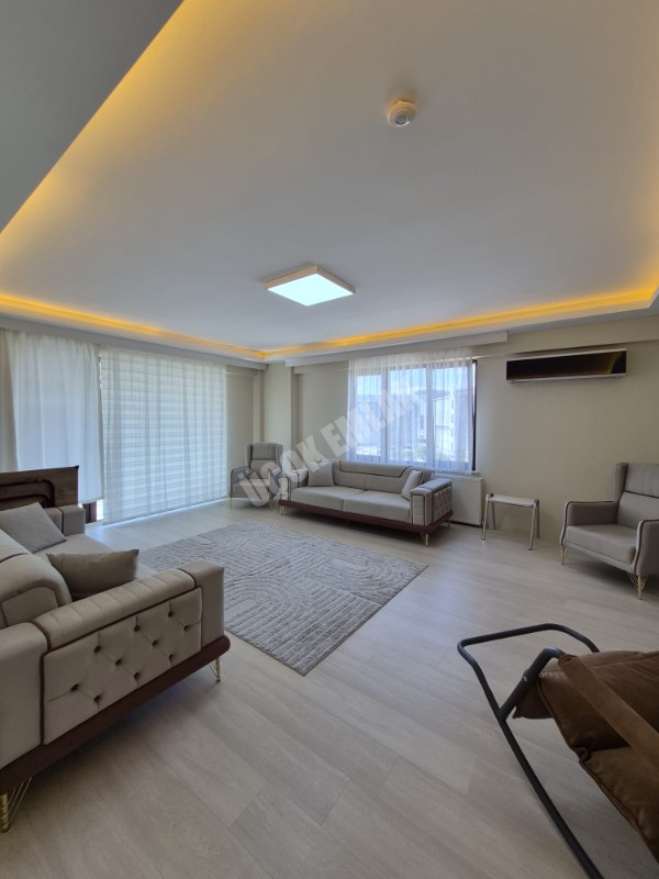 * AFYON ÜÇOK EMLAKTAN UYDUKENT SELÇUKLU MAH 3+1 140M² ASANSÖRLÜ SATILIK DAİRE *