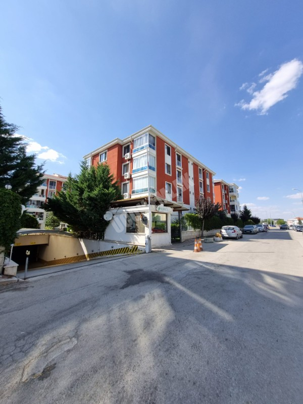 * AFYON ÜÇOK EMLAKTAN UYDUKENT SELÇUKLU MAH 3+1 140M² ASANSÖRLÜ SATILIK DAİRE *