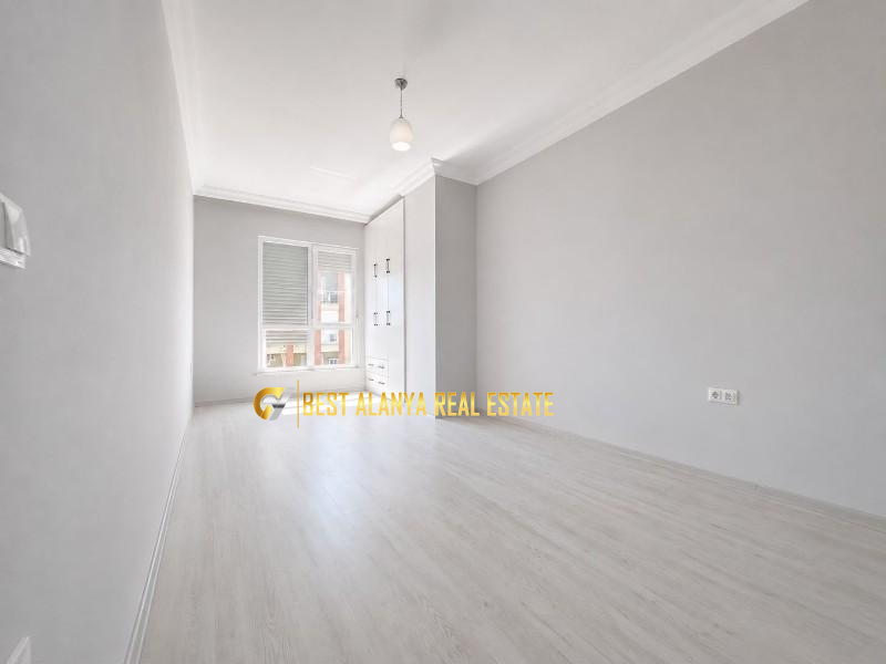 KIZLARPINARI SATILIK 2+1 DAİRE DENİZE 700 METRE ALANYA ANTALYA TÜRKİYE