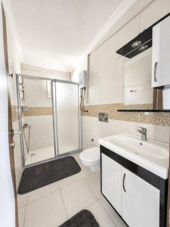 Didim Hisar Mahallesi’nde Eşyalı Satılık 1+1 Ara Kat Daire