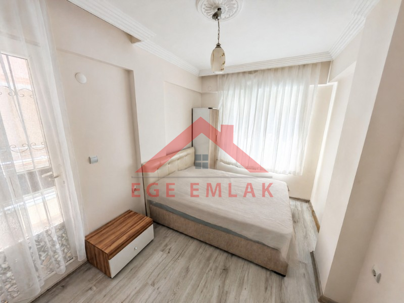 Didim Hisar Mahallesi’nde Eşyalı Satılık 1+1 Ara Kat Daire