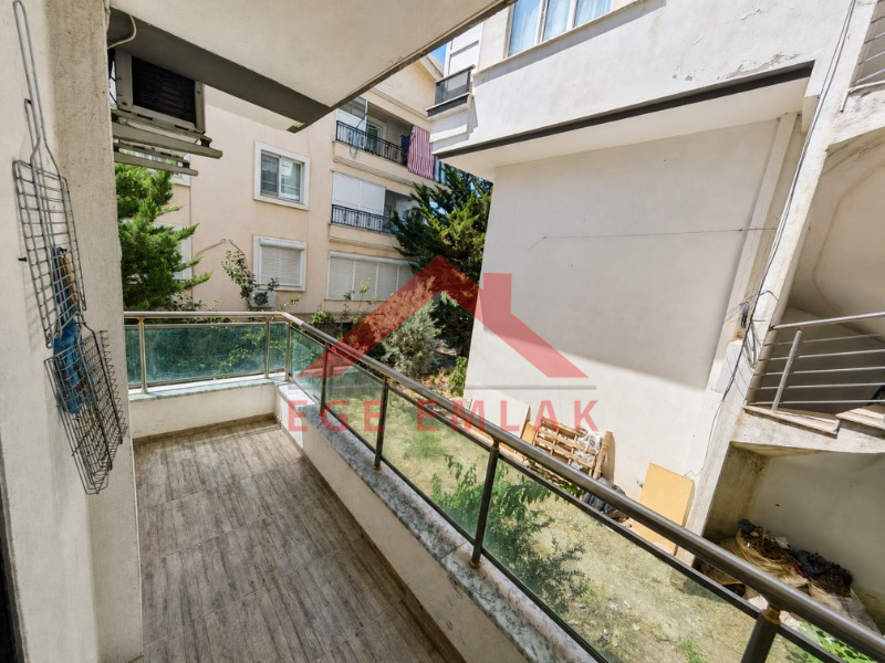 Didim Hisar Mahallesi’nde Eşyalı Satılık 1+1 Ara Kat Daire