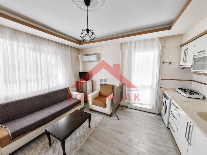 Didim Hisar Mahallesi’nde Eşyalı Satılık 1+1 Ara Kat Daire