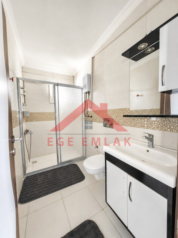 Didim Hisar Mahallesi’nde Eşyalı Satılık 1+1 Ara Kat Daire